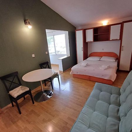 Apartmani Miki Podgora Bagian luar foto