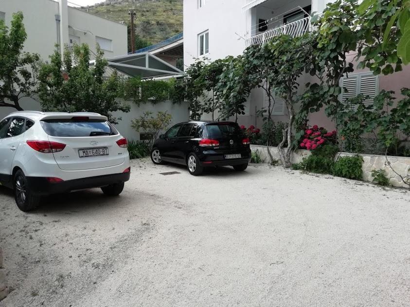 Apartmani Miki Podgora Bagian luar foto