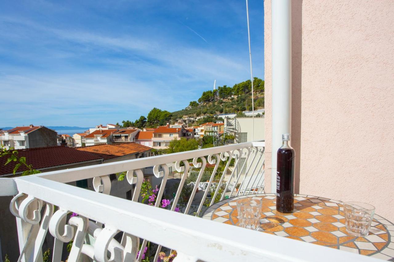 Apartmani Miki Podgora Bagian luar foto