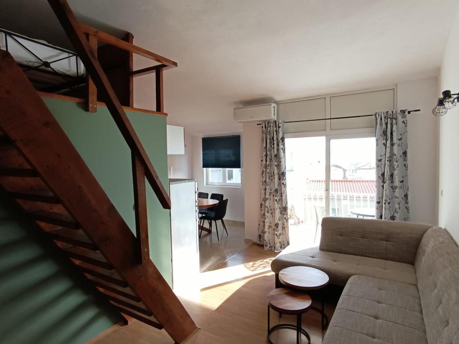 Apartmani Miki Podgora Bagian luar foto