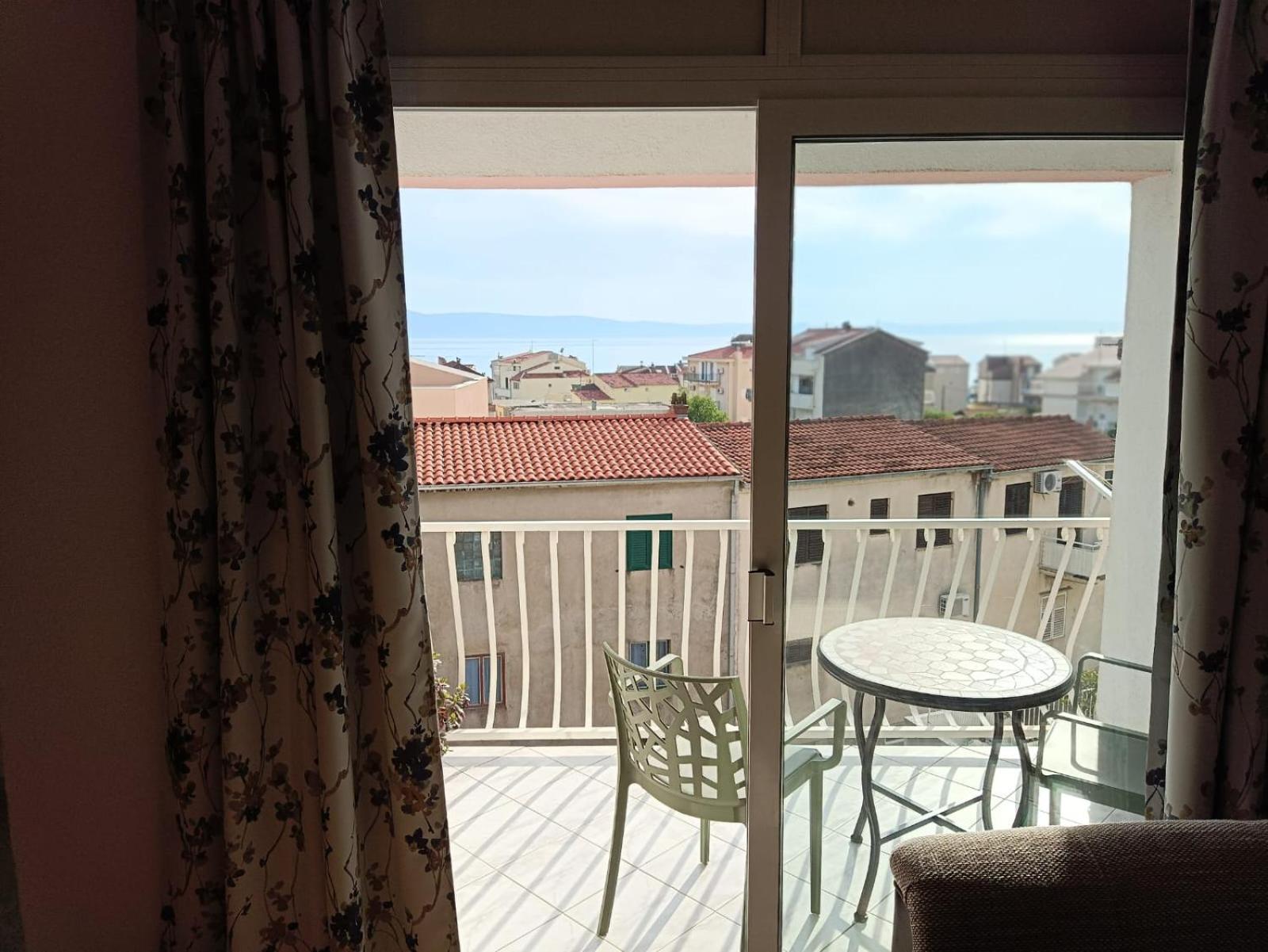 Apartmani Miki Podgora Bagian luar foto